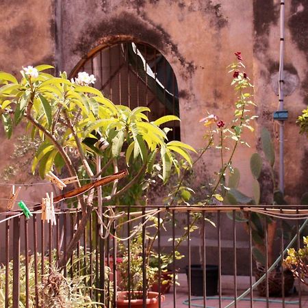 Villa Casa Romeo à Acireale Extérieur photo