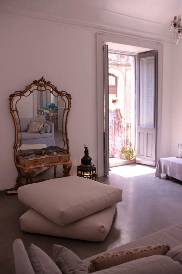 Villa Casa Romeo à Acireale Extérieur photo