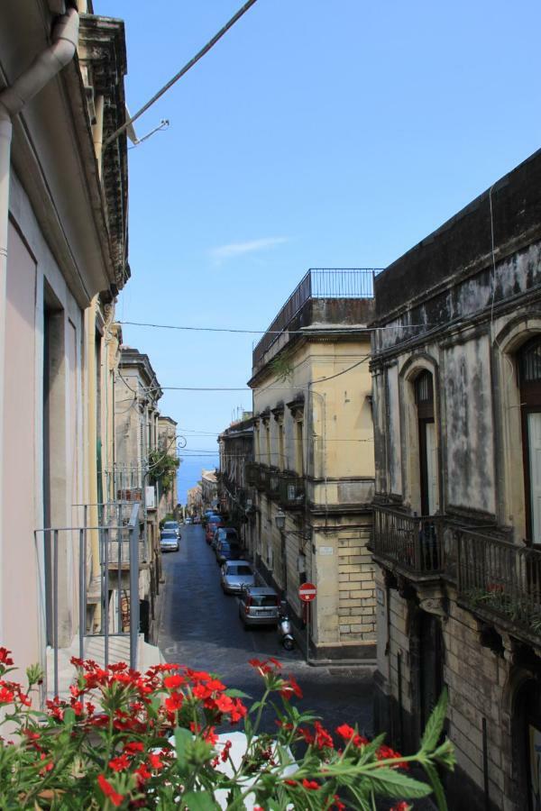 Villa Casa Romeo à Acireale Extérieur photo